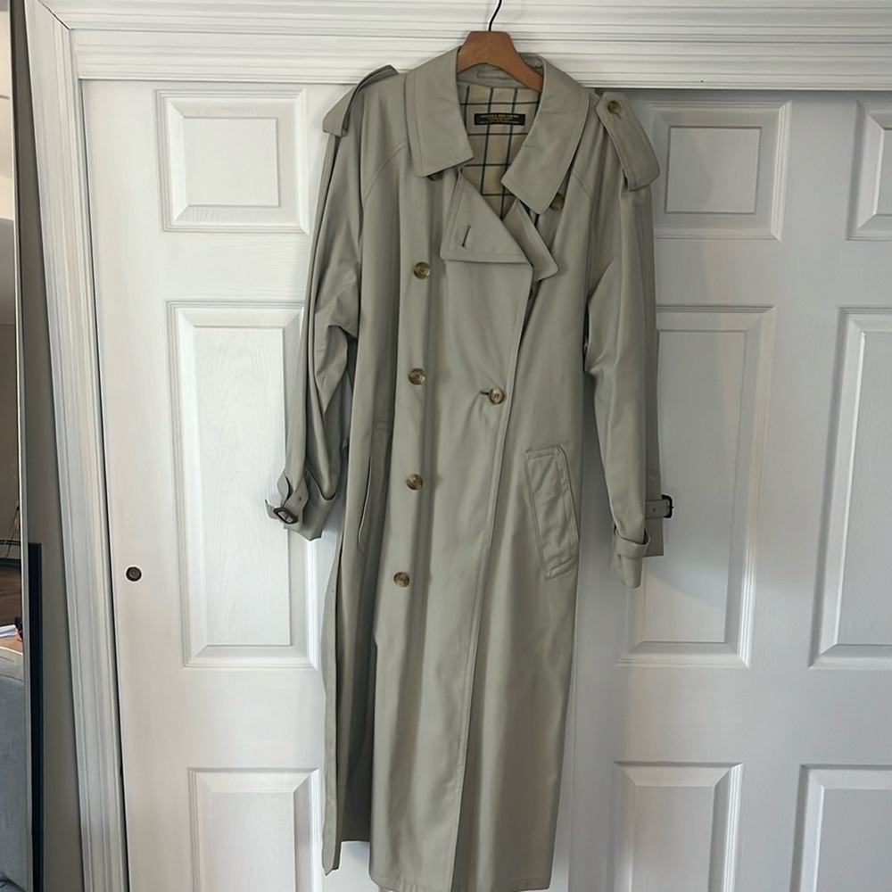 Brooks Brothers, classic rain jacket